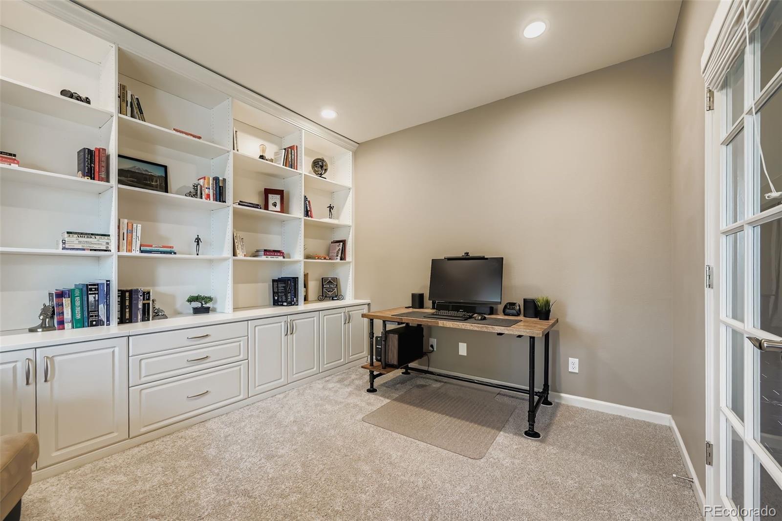 6320 Walnut Grove Way Erie, CO 80516 - Photo 6 of 46