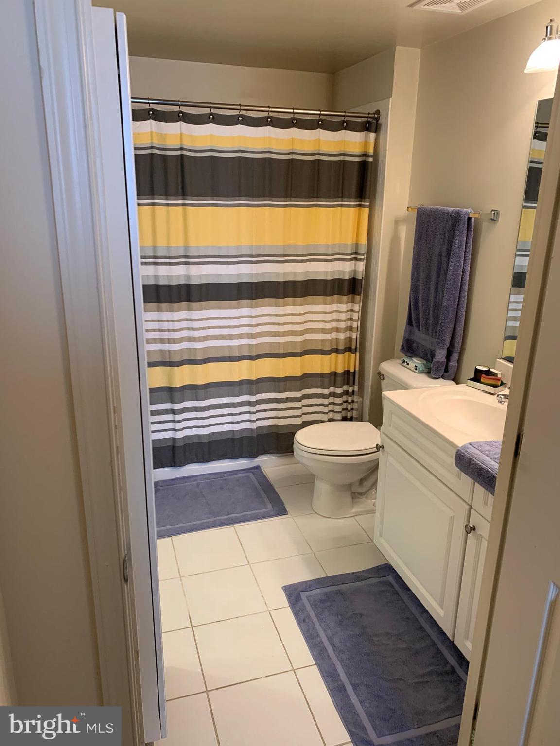 2726 Gallows Road, Unit 1405 Vienna, VA 22180 - Photo 12 of 25