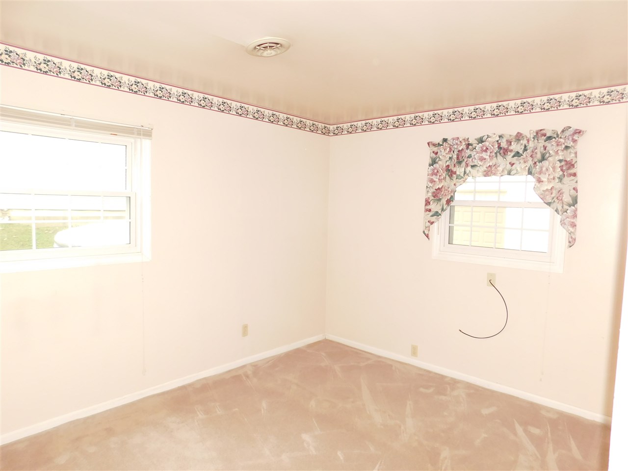 514 Hanover Road Evansville, IN 47710 - Photo 15 of 22 Gallery Image 15