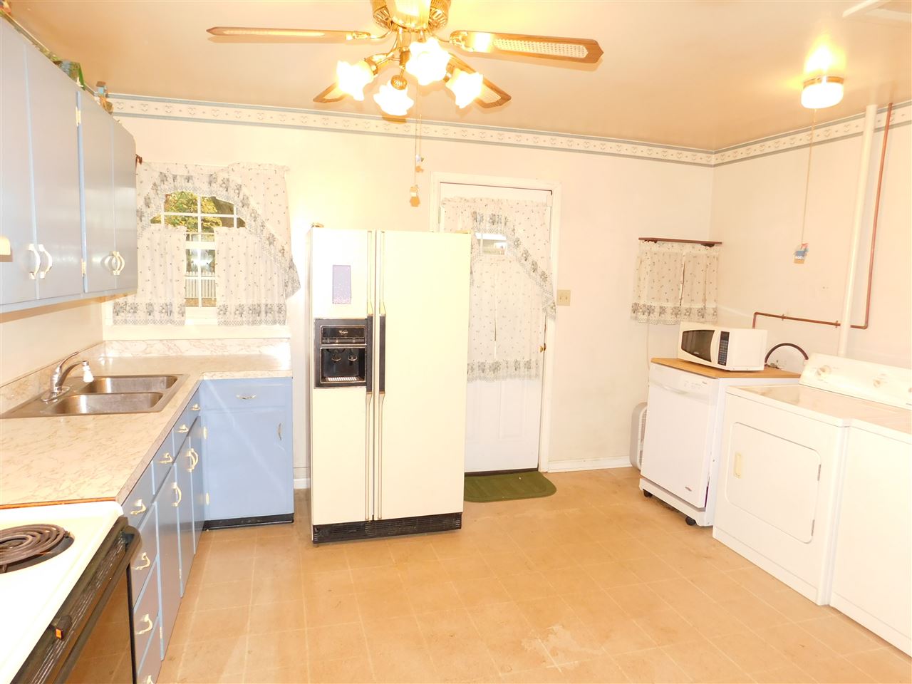 514 Hanover Road Evansville, IN 47710 - Photo 7 of 22 Gallery Image 7