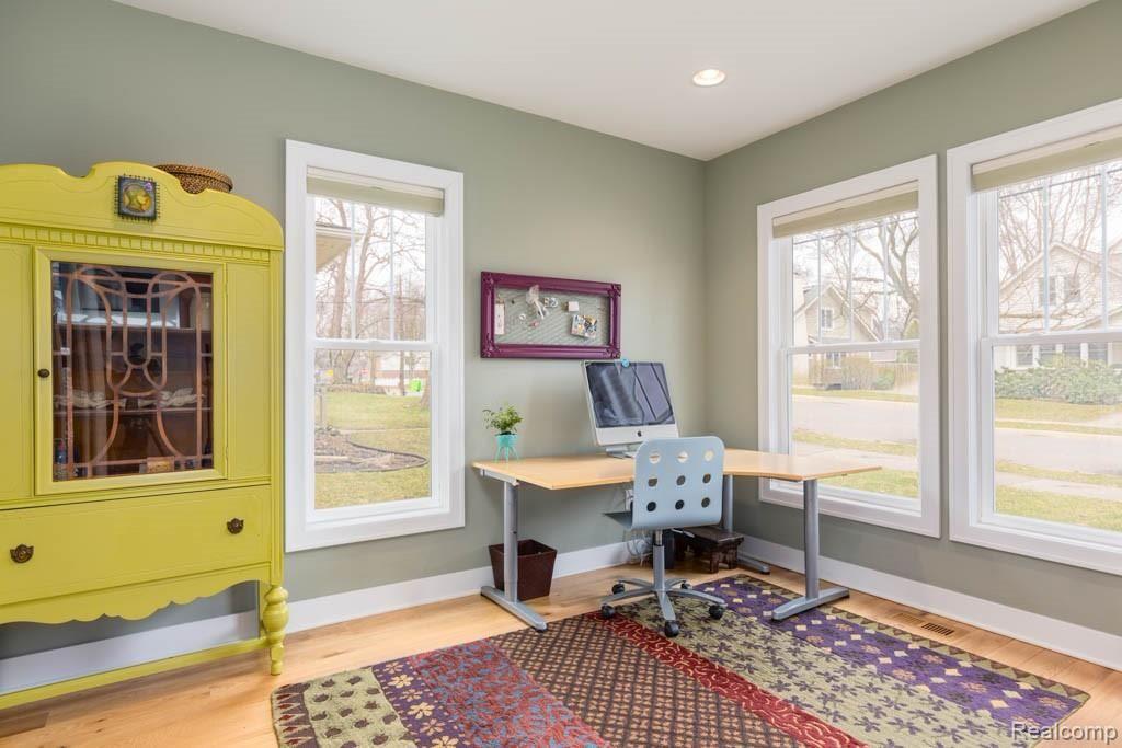 135 Drace Street Rochester, MI 48307 - Photo 16 of 40
