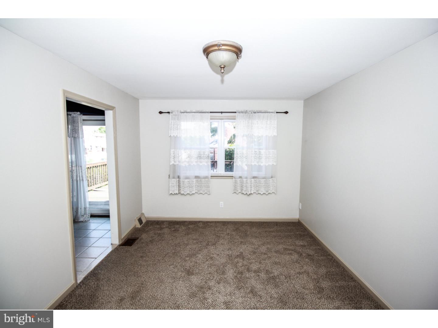 12315 Medford Road Philadelphia, PA 19154 - Photo 4 of 20 Gallery Image 4