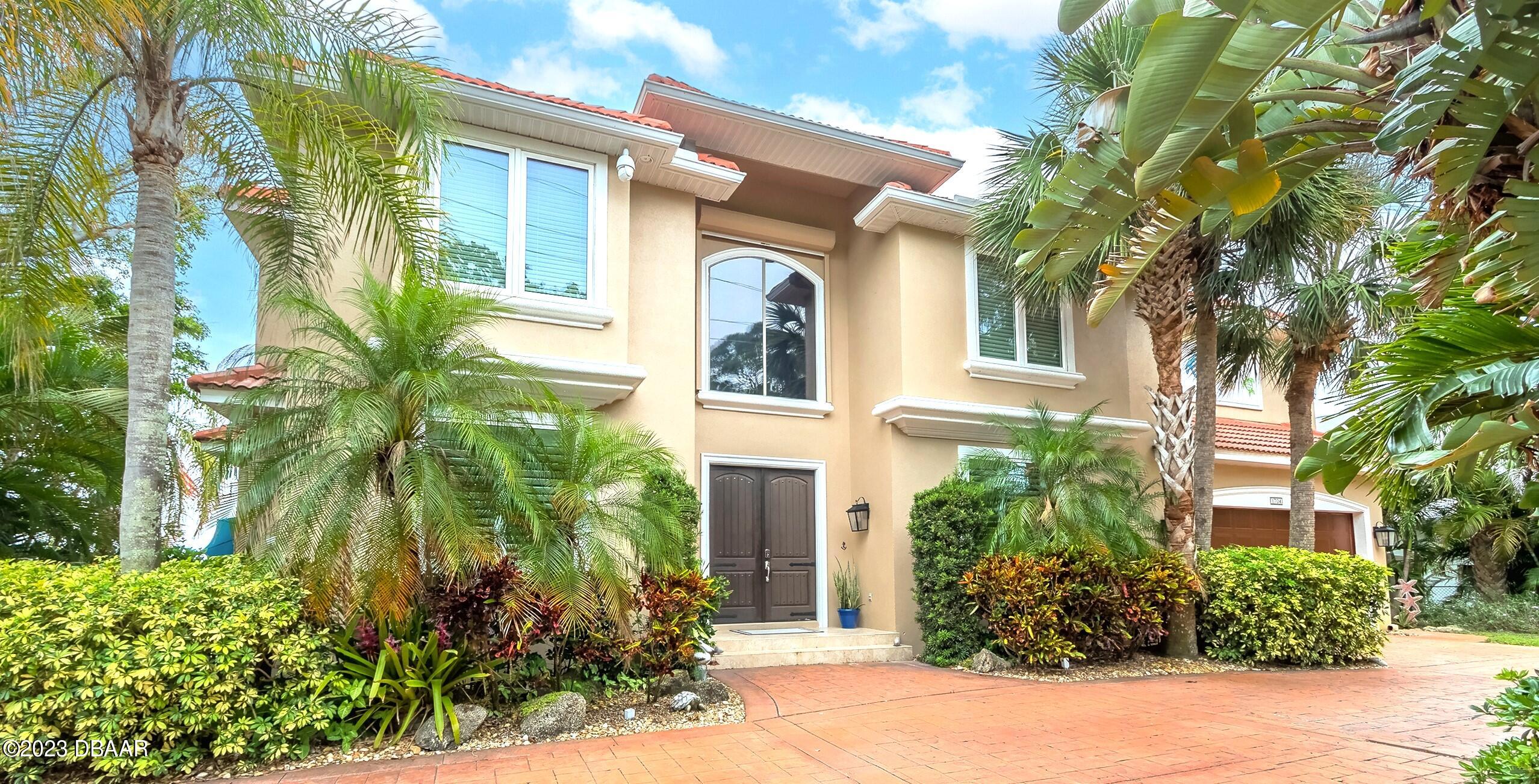 1704 John Anderson Drive Ormond Beach, FL 32176 - Photo 2 of 90 1704-3