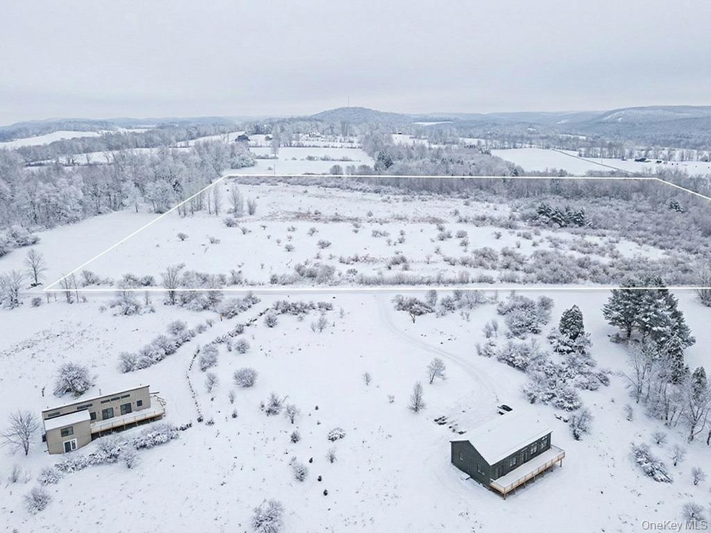 a view of view of city view