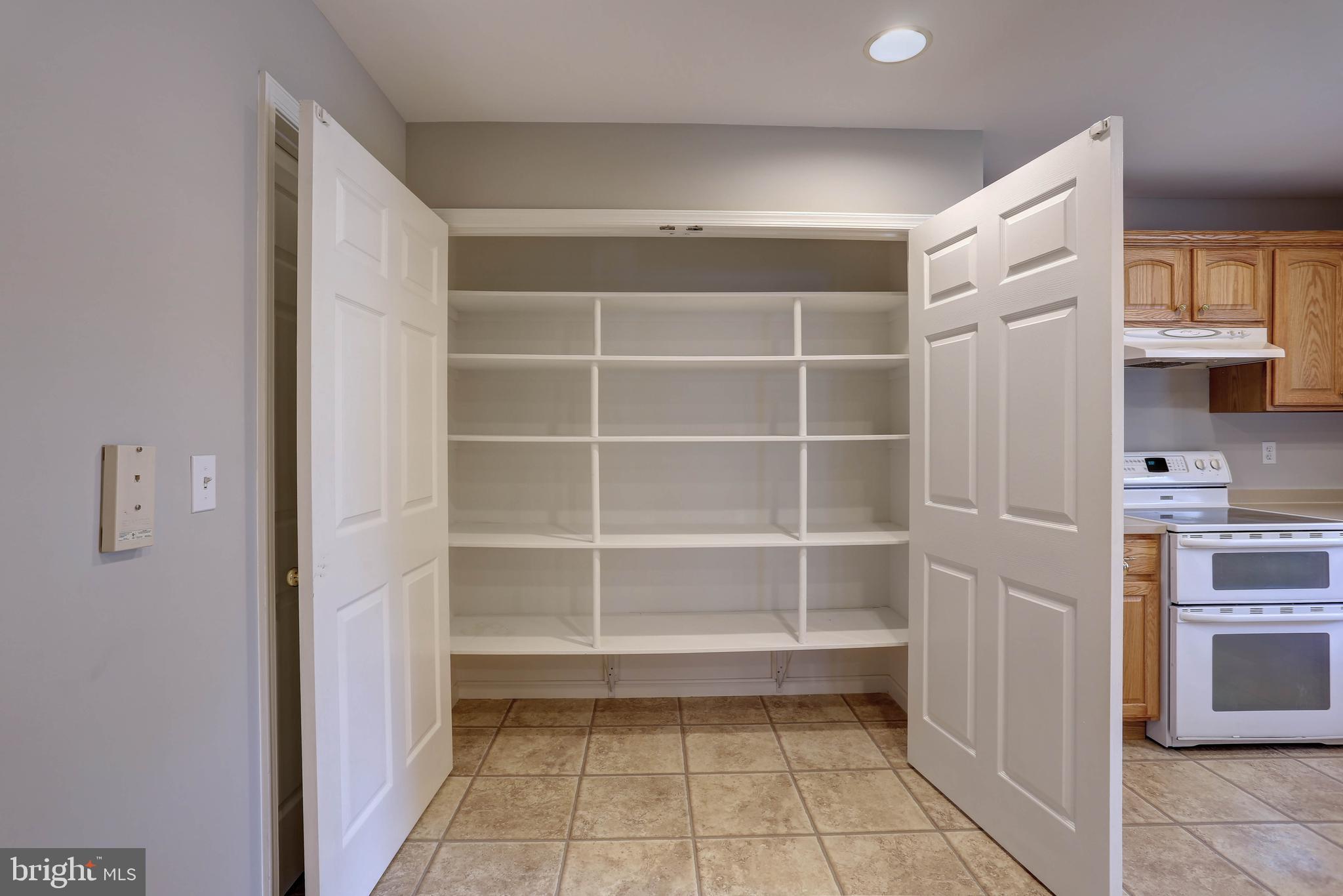 1615 Knoxville Road Edgewater, MD 21037 - Photo 4 of 37 Gallery Image 4
