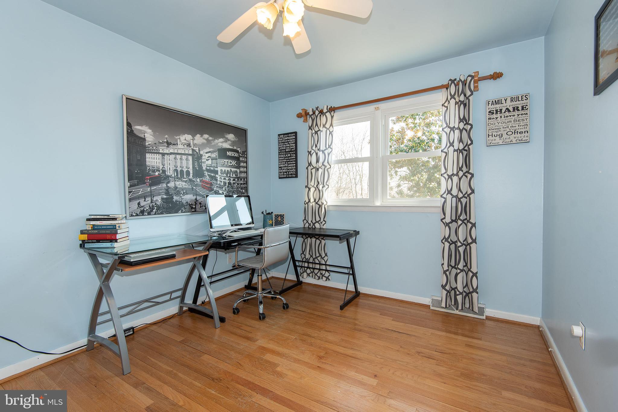 3354 Easton Road Edgewater, MD 21037 - Photo 16 of 33 Third Bedroom