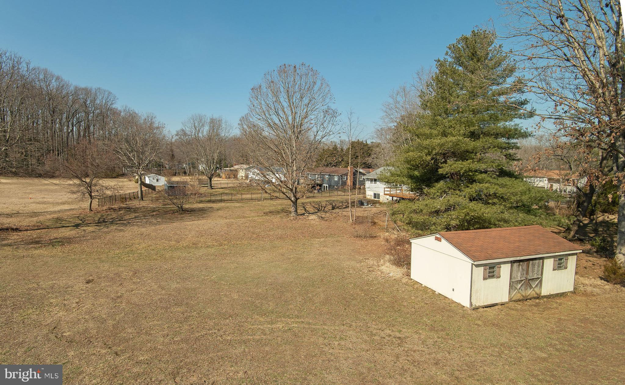 3354 Easton Road Edgewater, MD 21037 - Photo 27 of 33 Shed with Electric