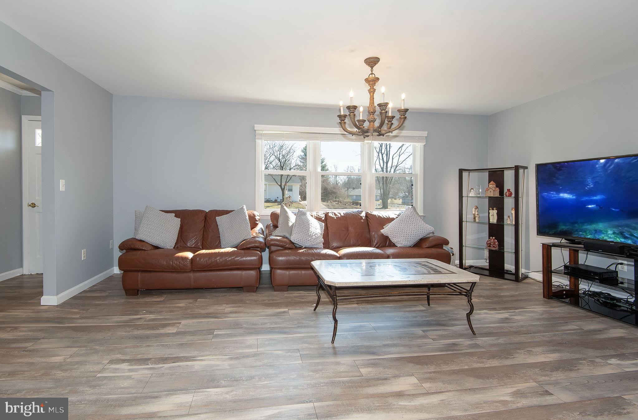 3354 Easton Road Edgewater, MD 21037 - Photo 4 of 33 Gallery Image 4