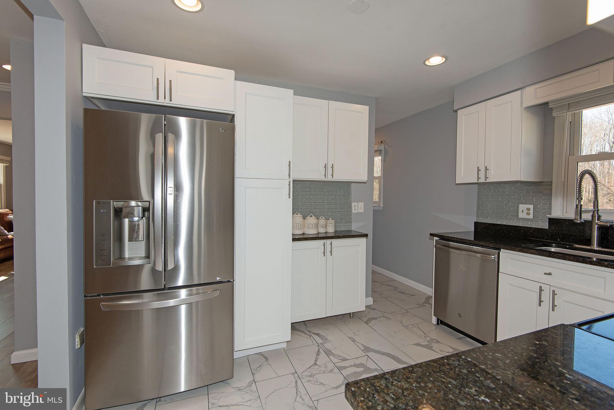 3354 Easton Road Edgewater, MD 21037 - Photo 7 of 33 Stainless Appliances