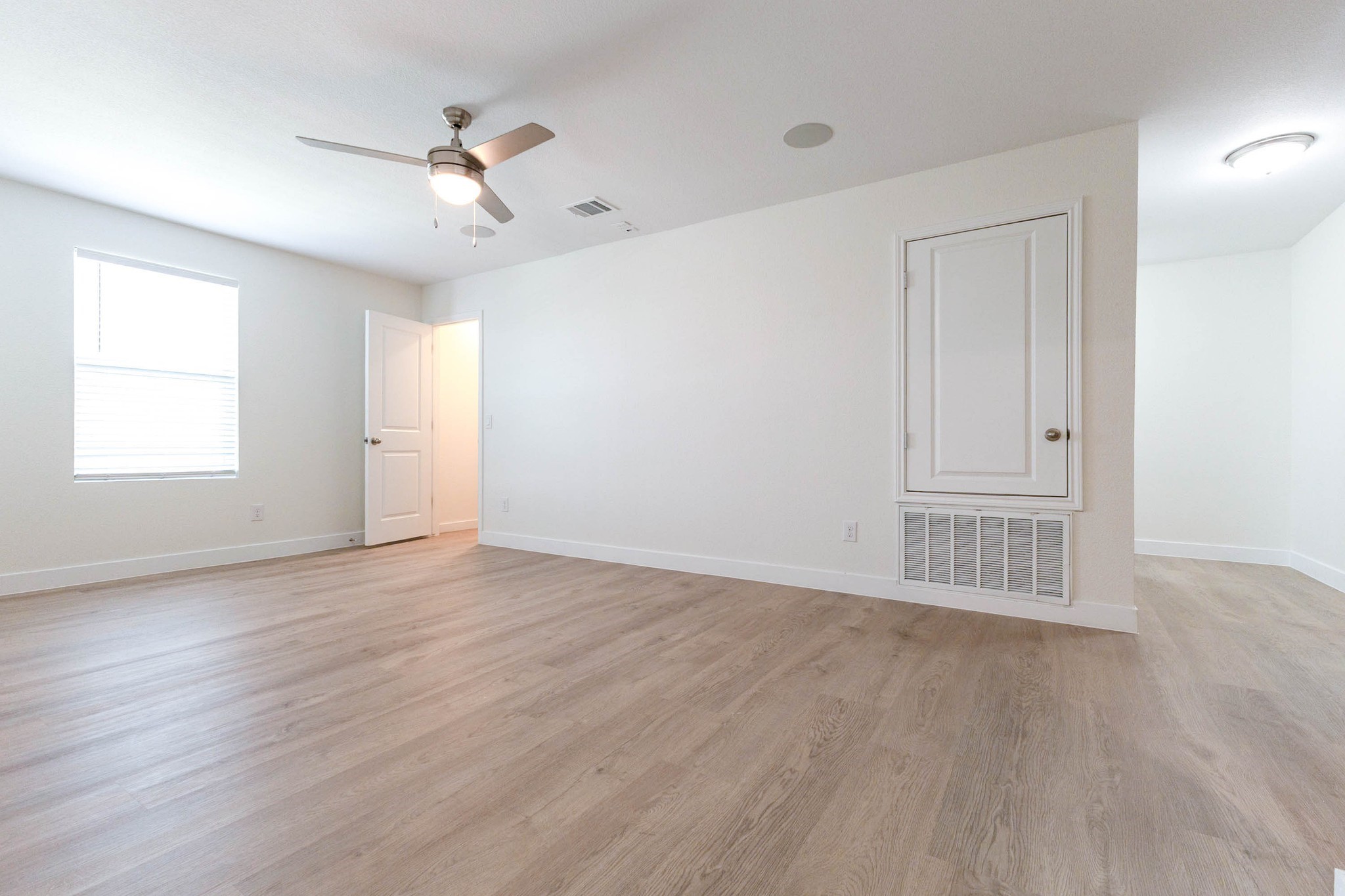 331 Seneca Loop Kyle, TX 78640 - Photo 15 of 29 The loft offers flexibility as a media room, playroom or home office, with natural light and room for everyone to spread out.