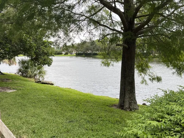 $2,650 | 628 Venetto Court, Port St. Lucie, FL 34986