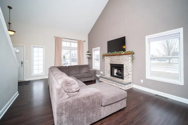 $265,000 | 836 Wingate Place, Rockton, IL 61072