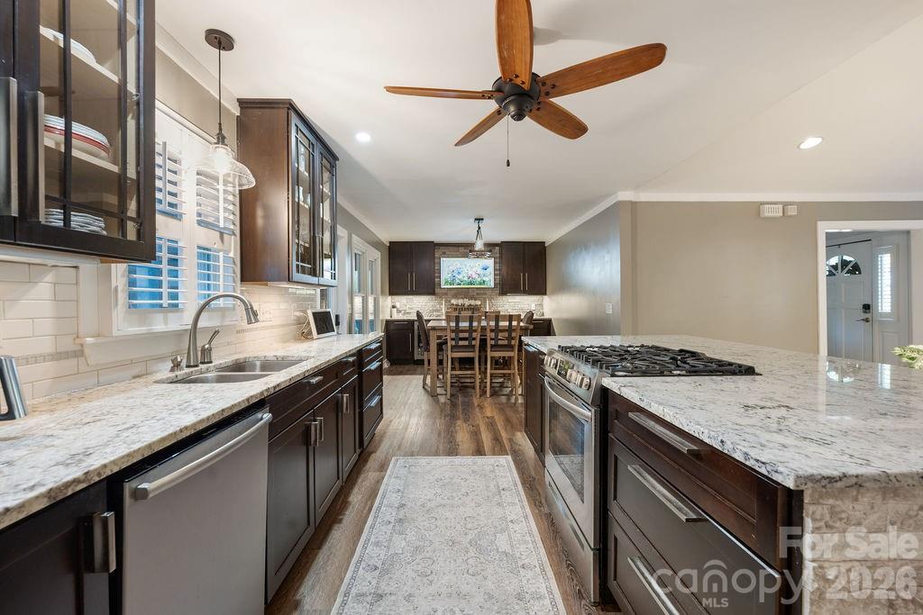 8038 Ritter Drive Charlotte, NC 28270 - Photo 5 of 47