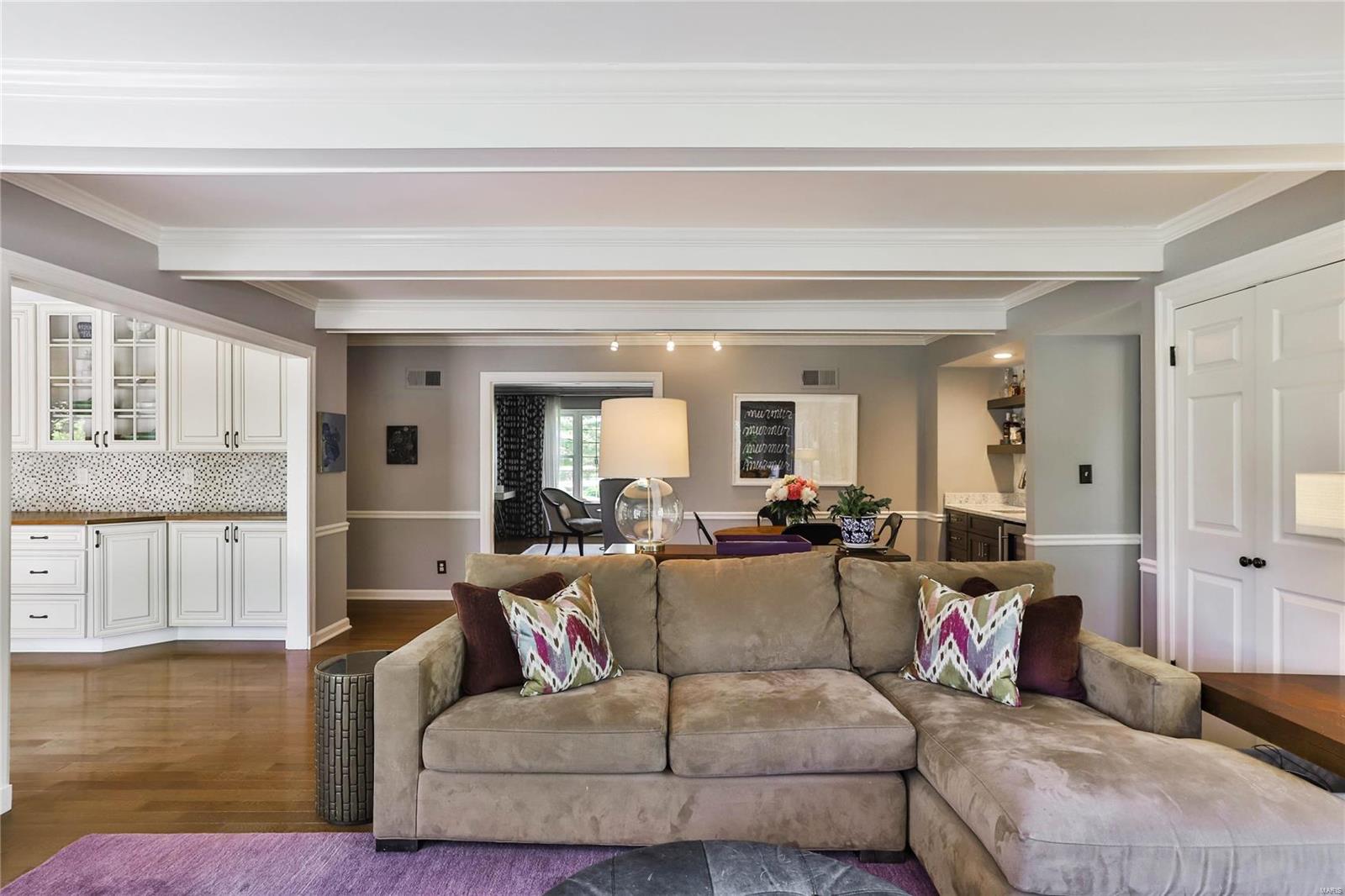 22 South McKnight Road St. Louis, MO 63124 - Photo 21 of 56 Gallery Image 21