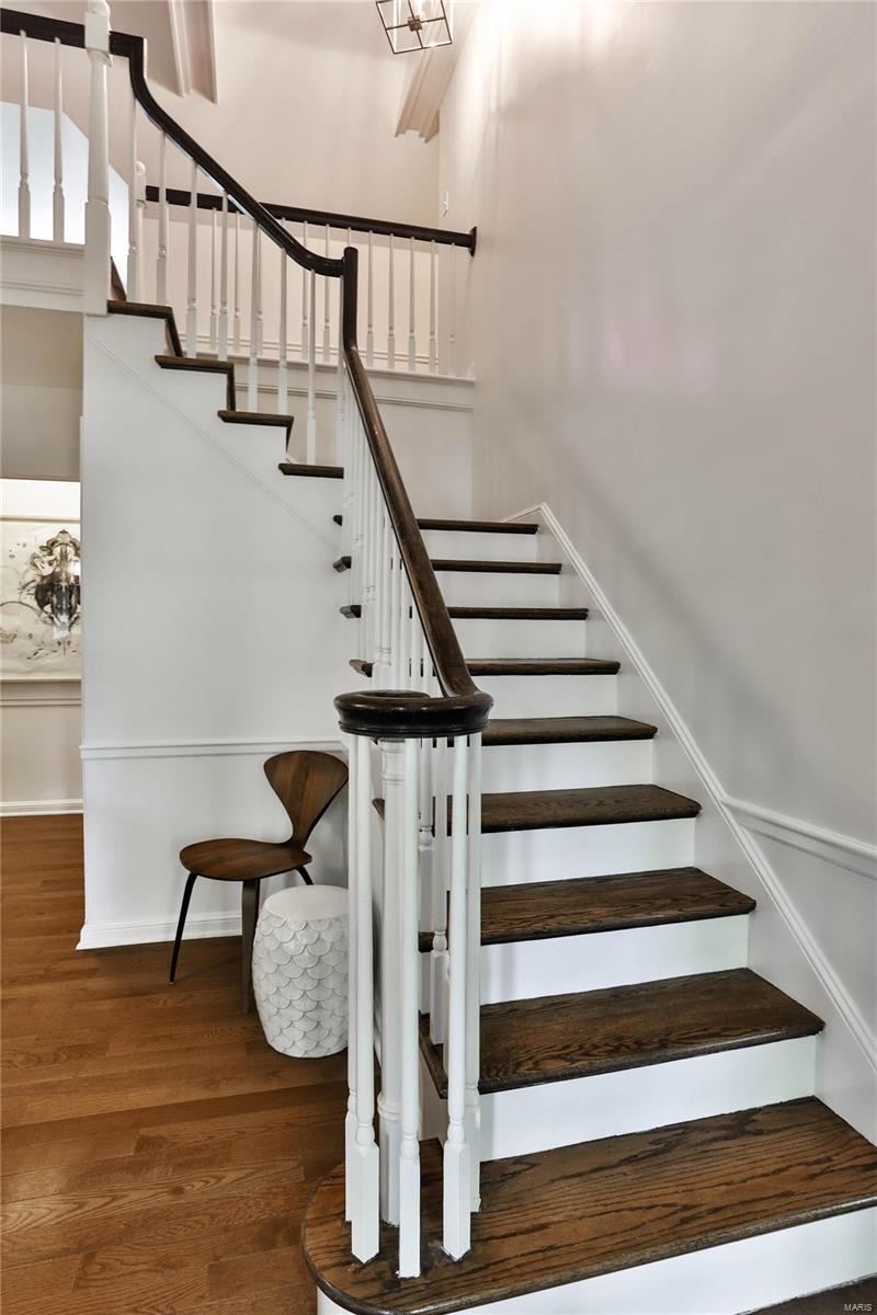 22 South McKnight Road St. Louis, MO 63124 - Photo 38 of 56 Gallery Image 38