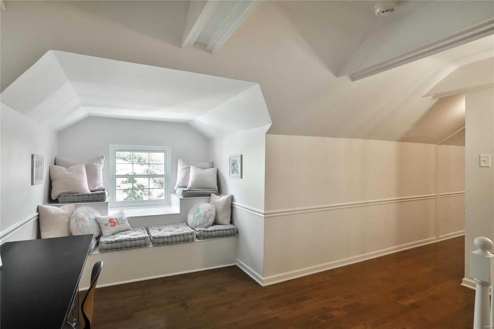 22 South McKnight Road St. Louis, MO 63124 - Photo 39 of 56 Gallery Image 39