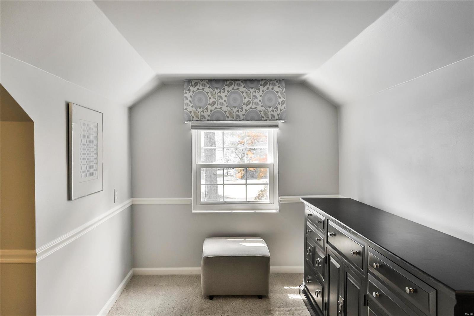22 South McKnight Road St. Louis, MO 63124 - Photo 42 of 56 Gallery Image 42