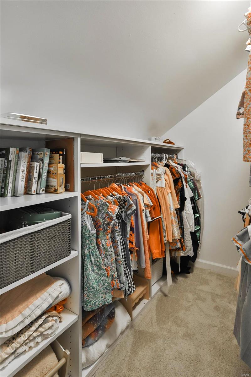 22 South McKnight Road St. Louis, MO 63124 - Photo 44 of 56 Gallery Image 44