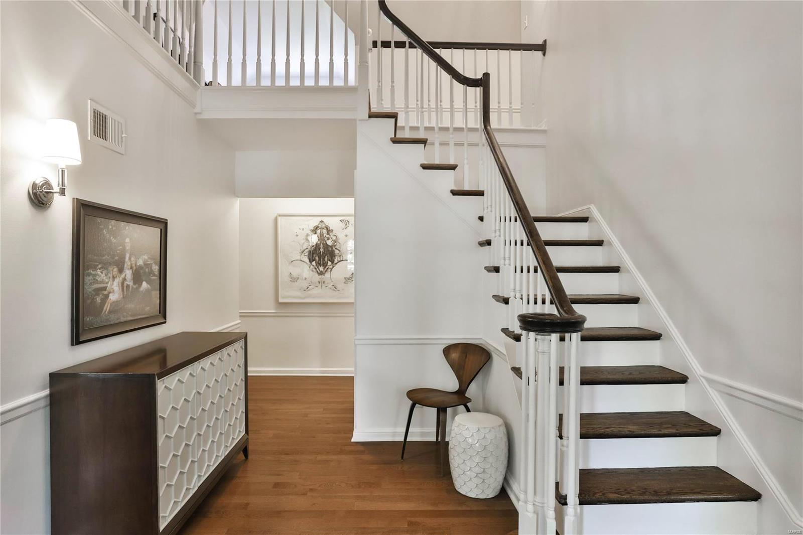 22 South McKnight Road St. Louis, MO 63124 - Photo 7 of 56 Gallery Image 7