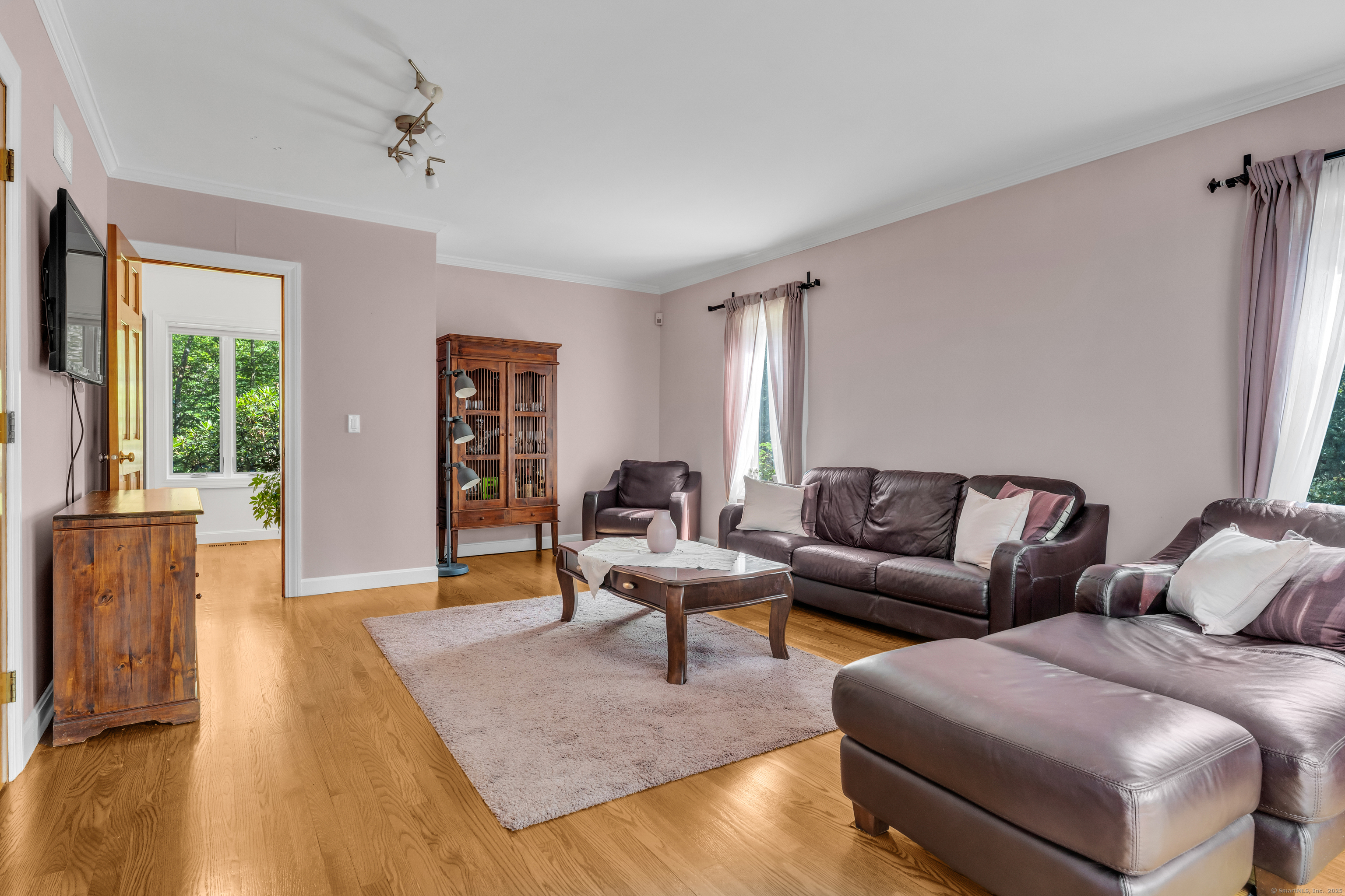 155 Stony Creek Road Branford, CT 06405 - Photo 13 of 40