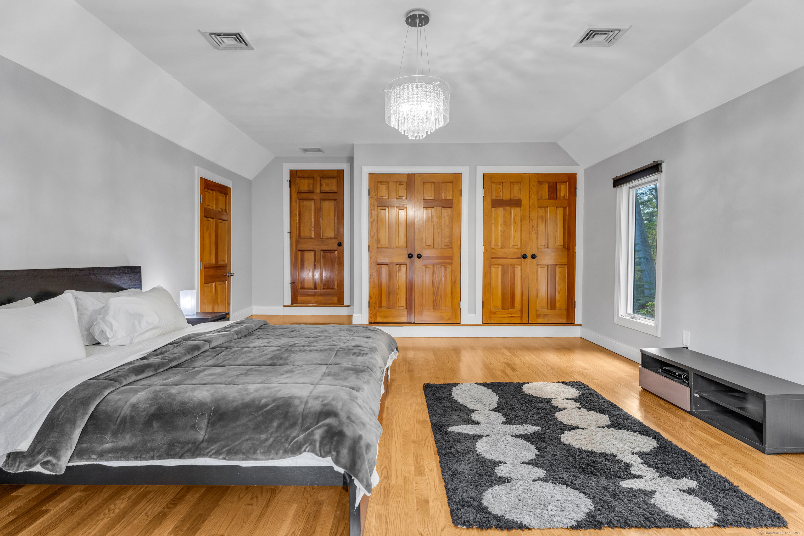 155 Stony Creek Road Branford, CT 06405 - Photo 20 of 40