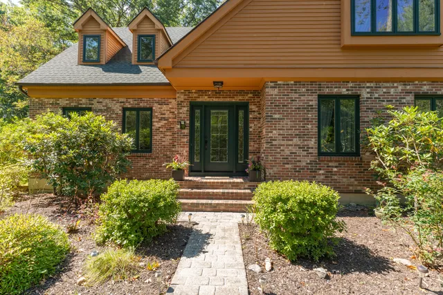 $950,000 | 155 Stony Creek Road, Branford, CT 06405