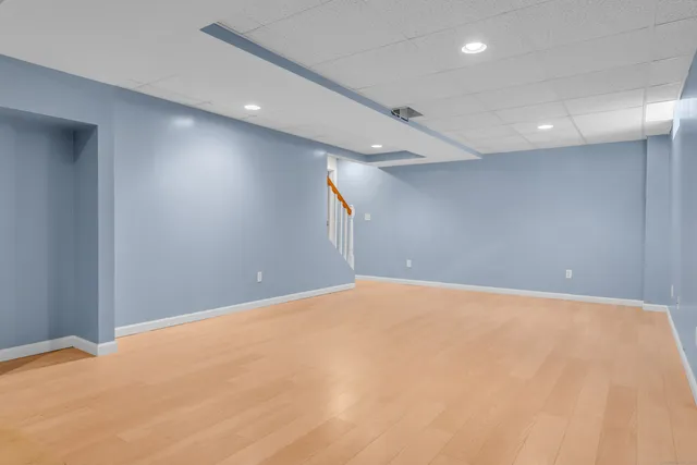 $950,000 | 155 Stony Creek Road, Branford, CT 06405