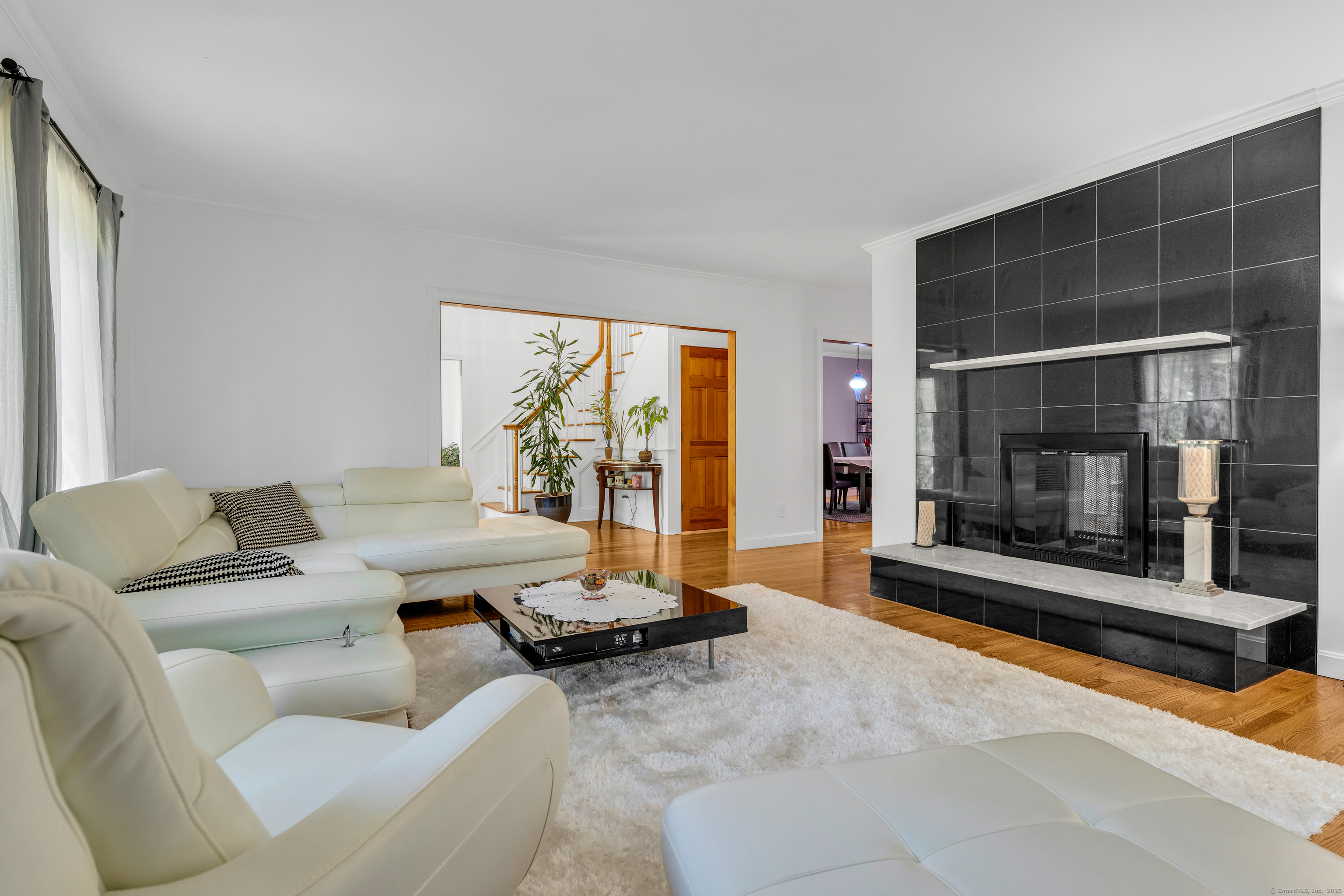 155 Stony Creek Road Branford, CT 06405 - Photo 8 of 40