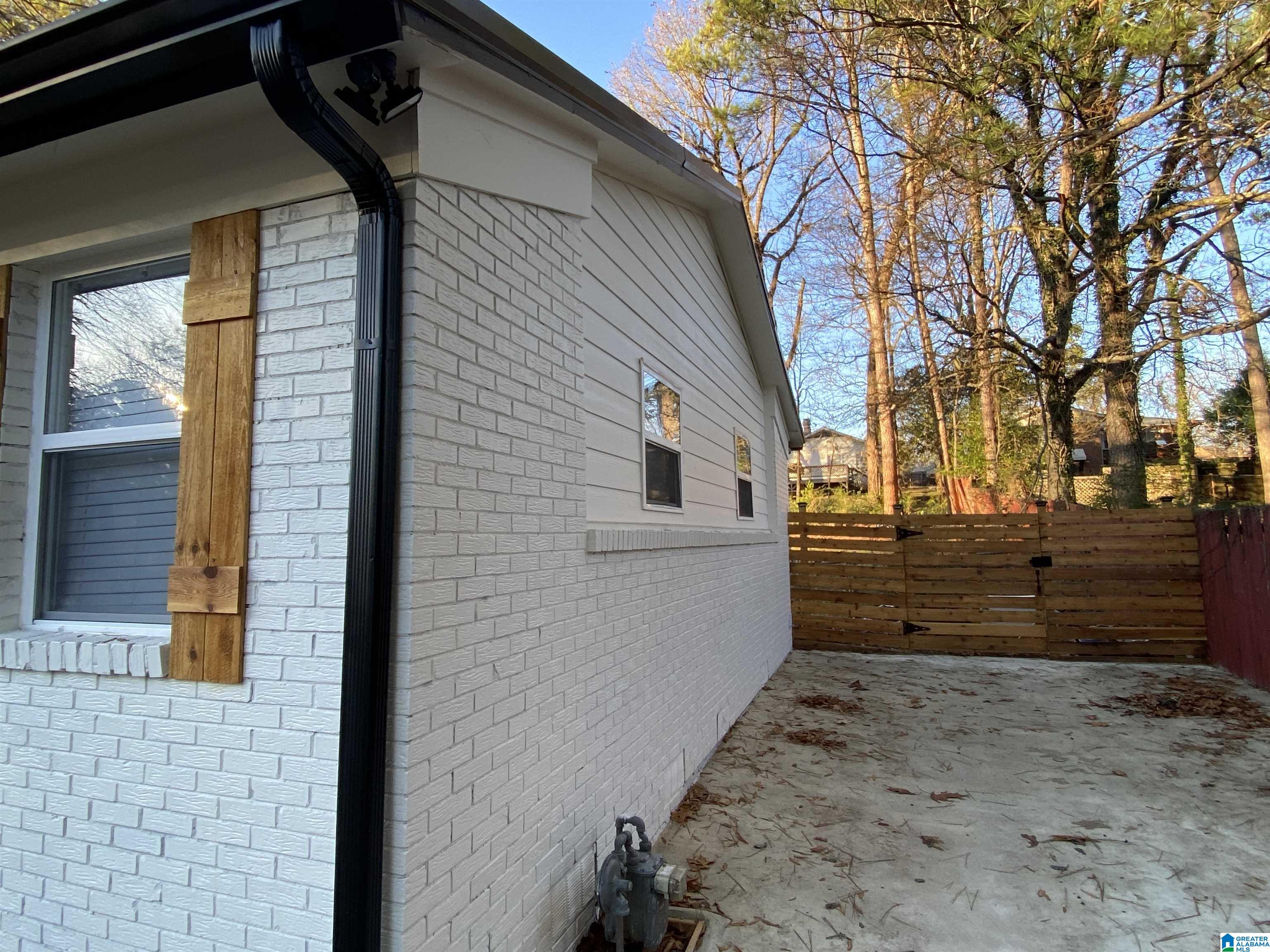 416 Wedgeworth Road Birmingham, AL 35215 - Photo 5 of 27