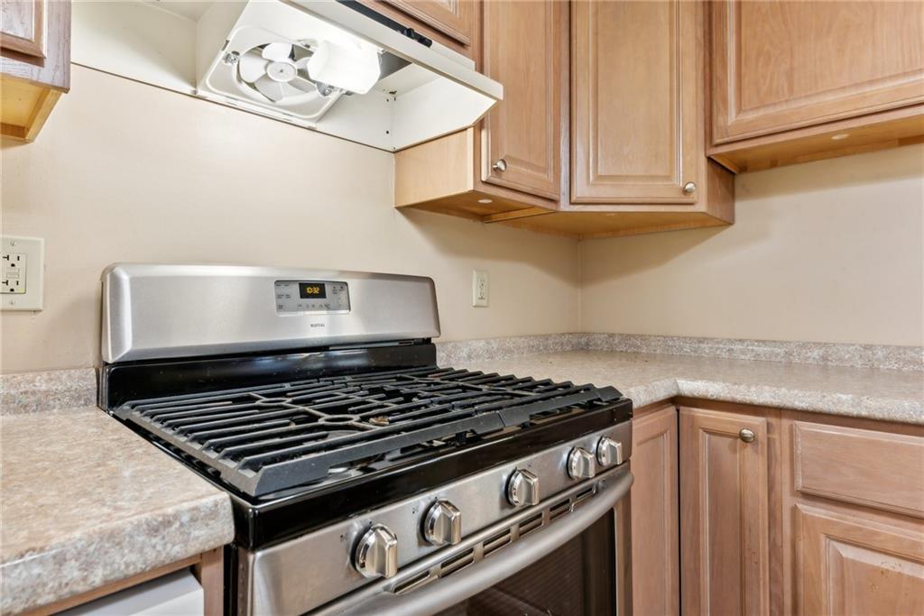 913 Harvard Road Monroeville, PA 15146 - Photo 8 of 30 Gallery Image 8