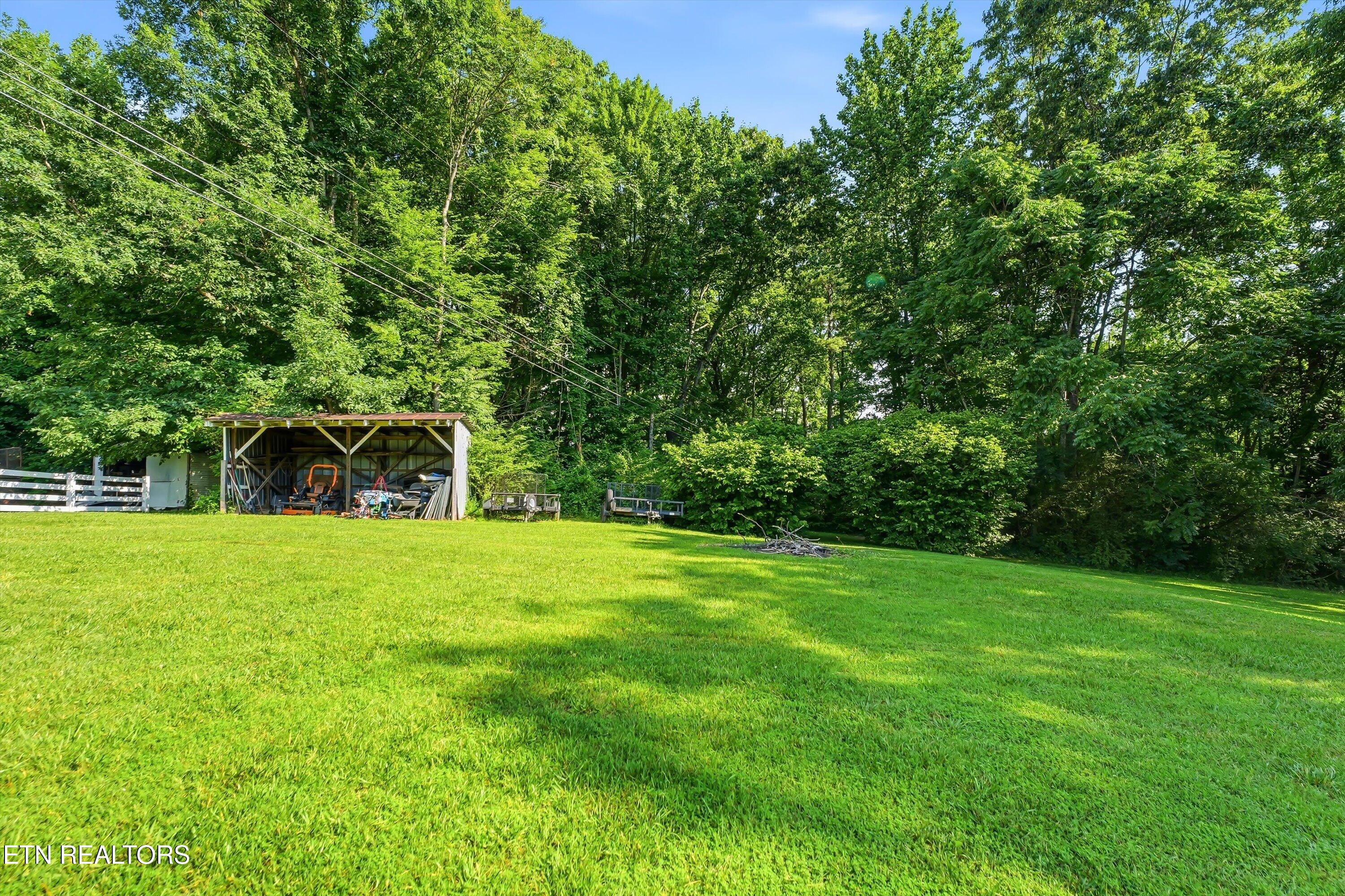 379 Wells Road Powell, TN 37849 - Photo 31 of 39 29-379 Wells Rd FINAL-27