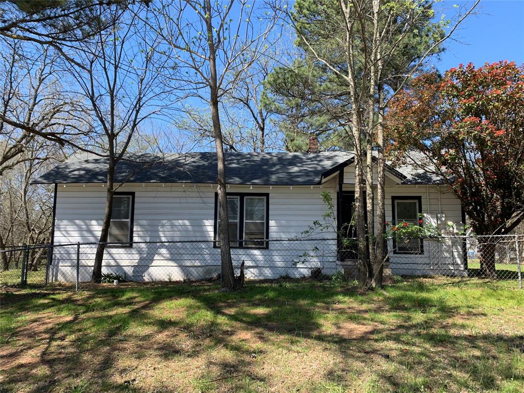 630 East Acheson Street Denison, TX 75021 - Photo 1 of 3
