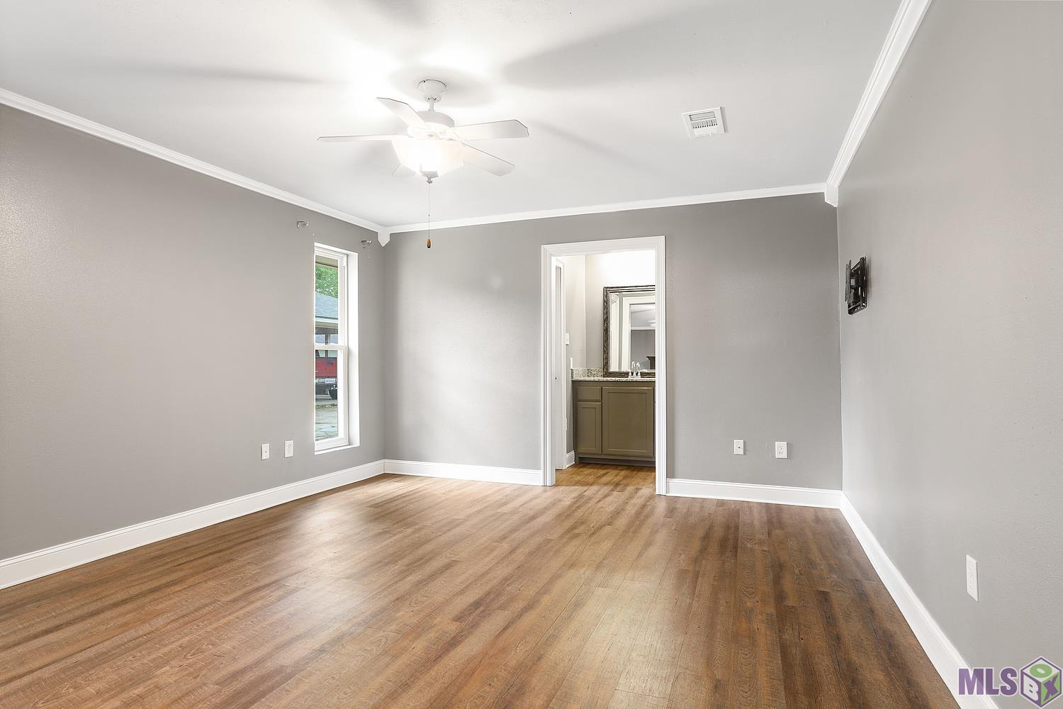 7354 Associate Drive Baton Rouge, LA 70817 - Photo 15 of 16 Master bedroom