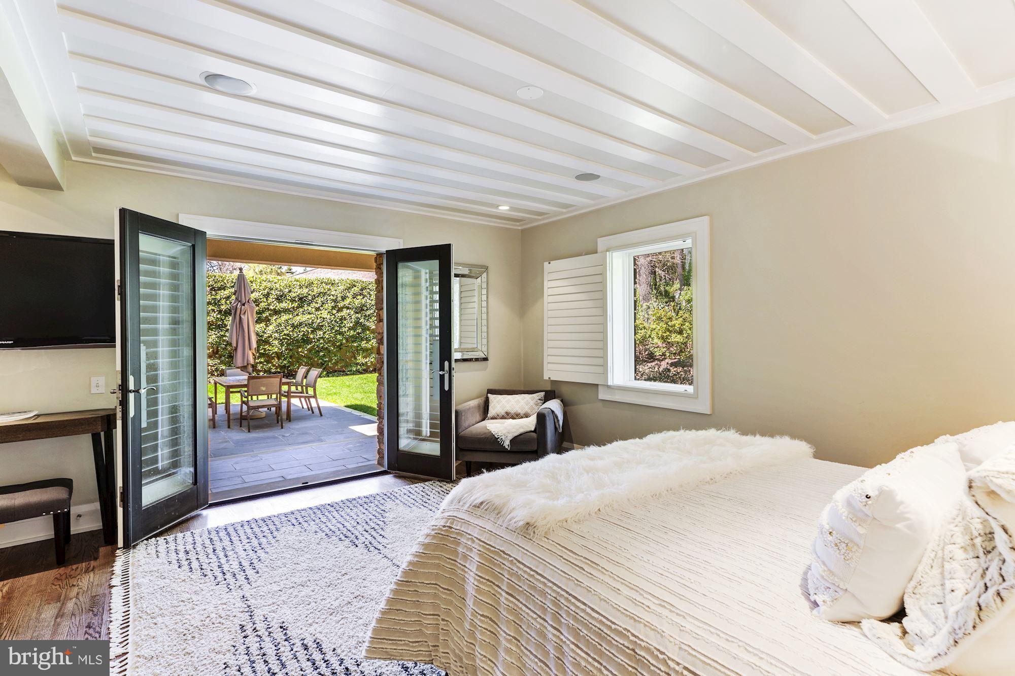 2730 Chain Bridge Road Northwest Washington, DC 20016 - Photo 14 of 53