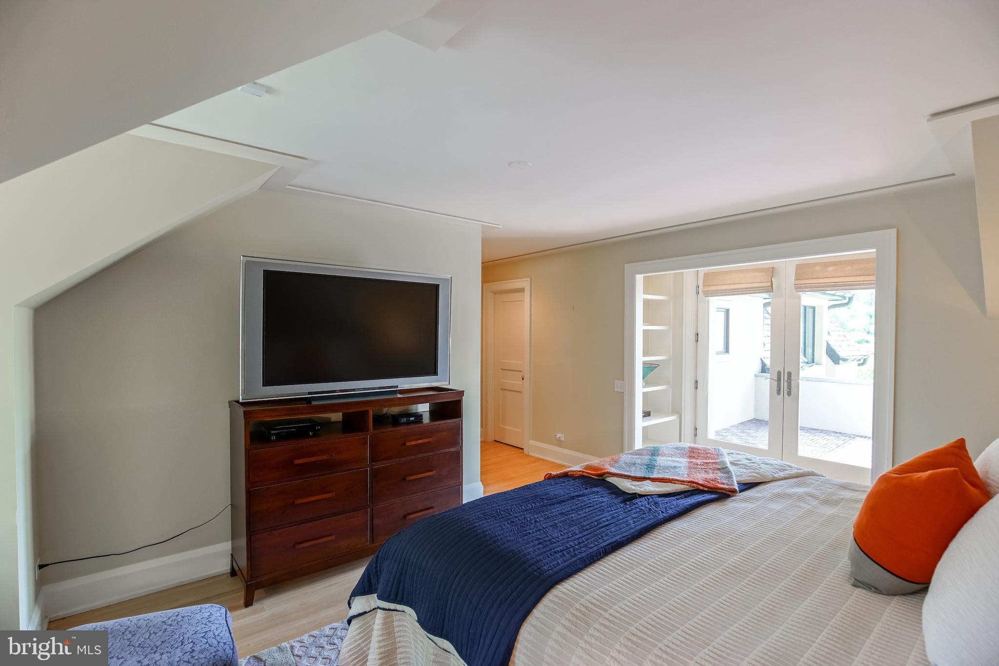 2730 Chain Bridge Road Northwest Washington, DC 20016 - Photo 20 of 53