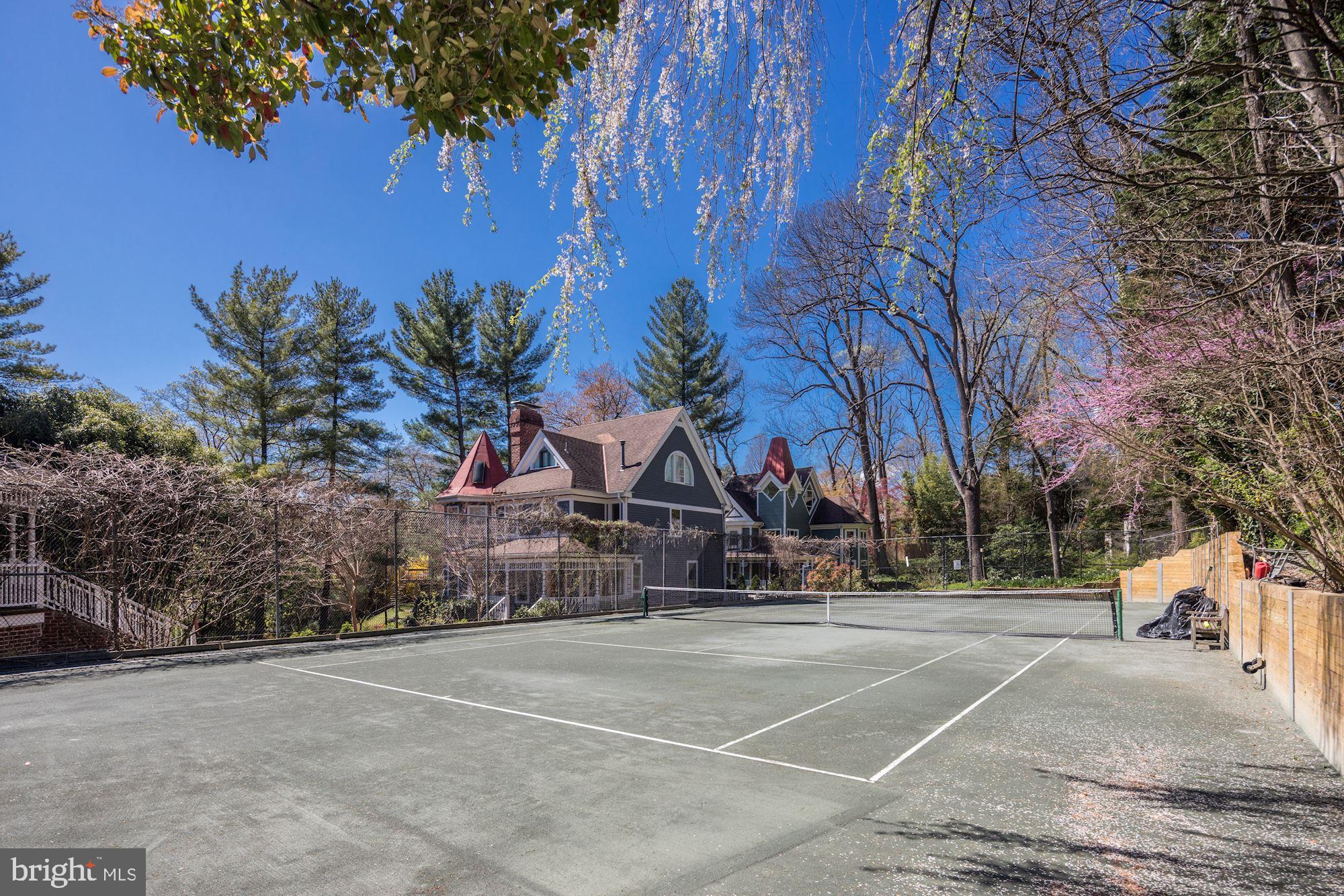 2730 Chain Bridge Road Northwest Washington, DC 20016 - Photo 38 of 53