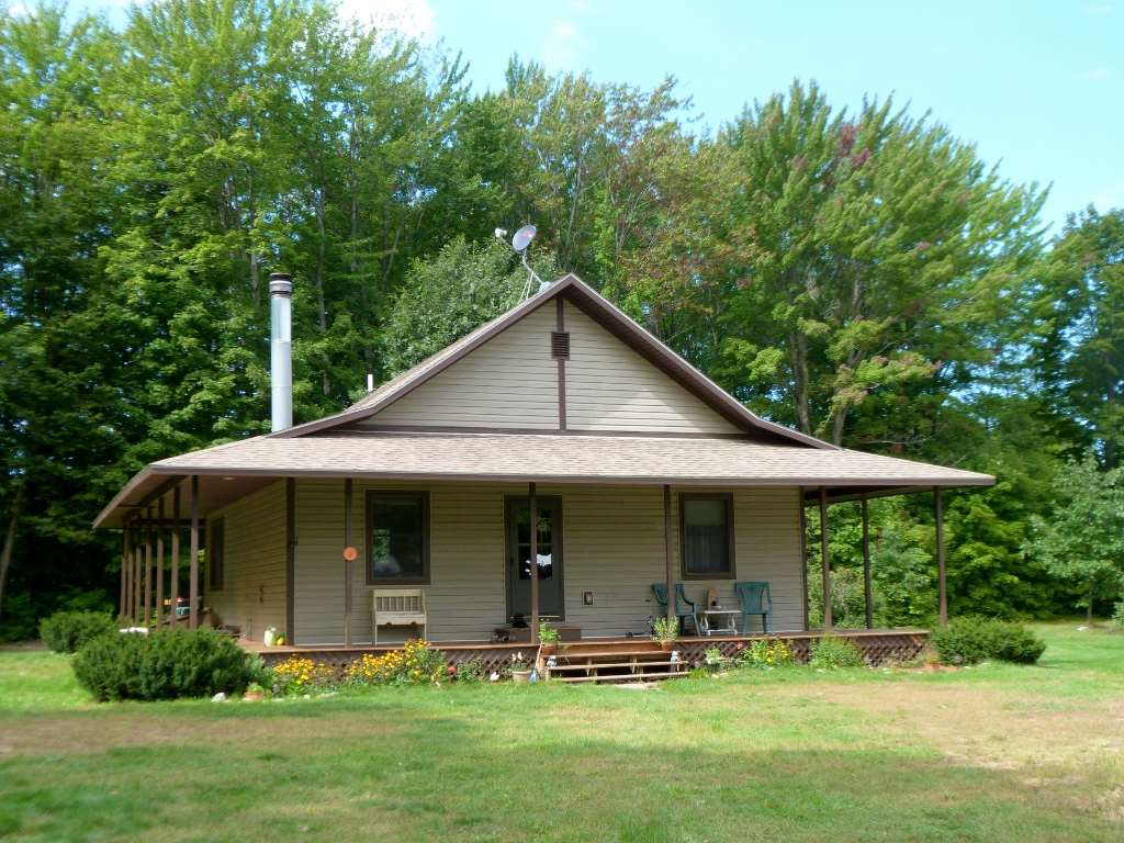 14699 Homestead Road Thompsonville, MI 49683 - Photo 26 of 28 1823310-25.JPG
