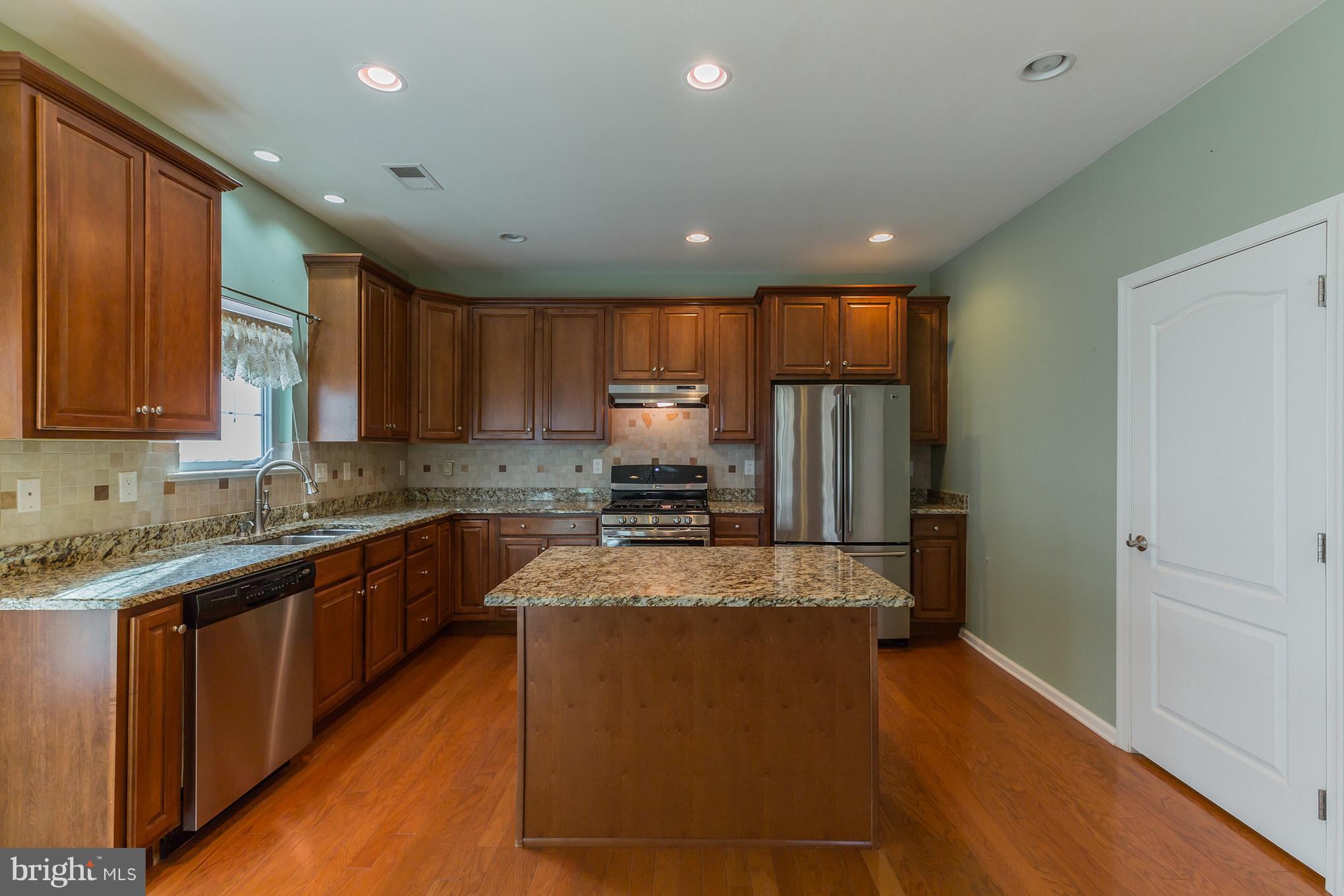 117 Whitall Road Glassboro, NJ 08028 - Photo 14 of 32 Kitchen