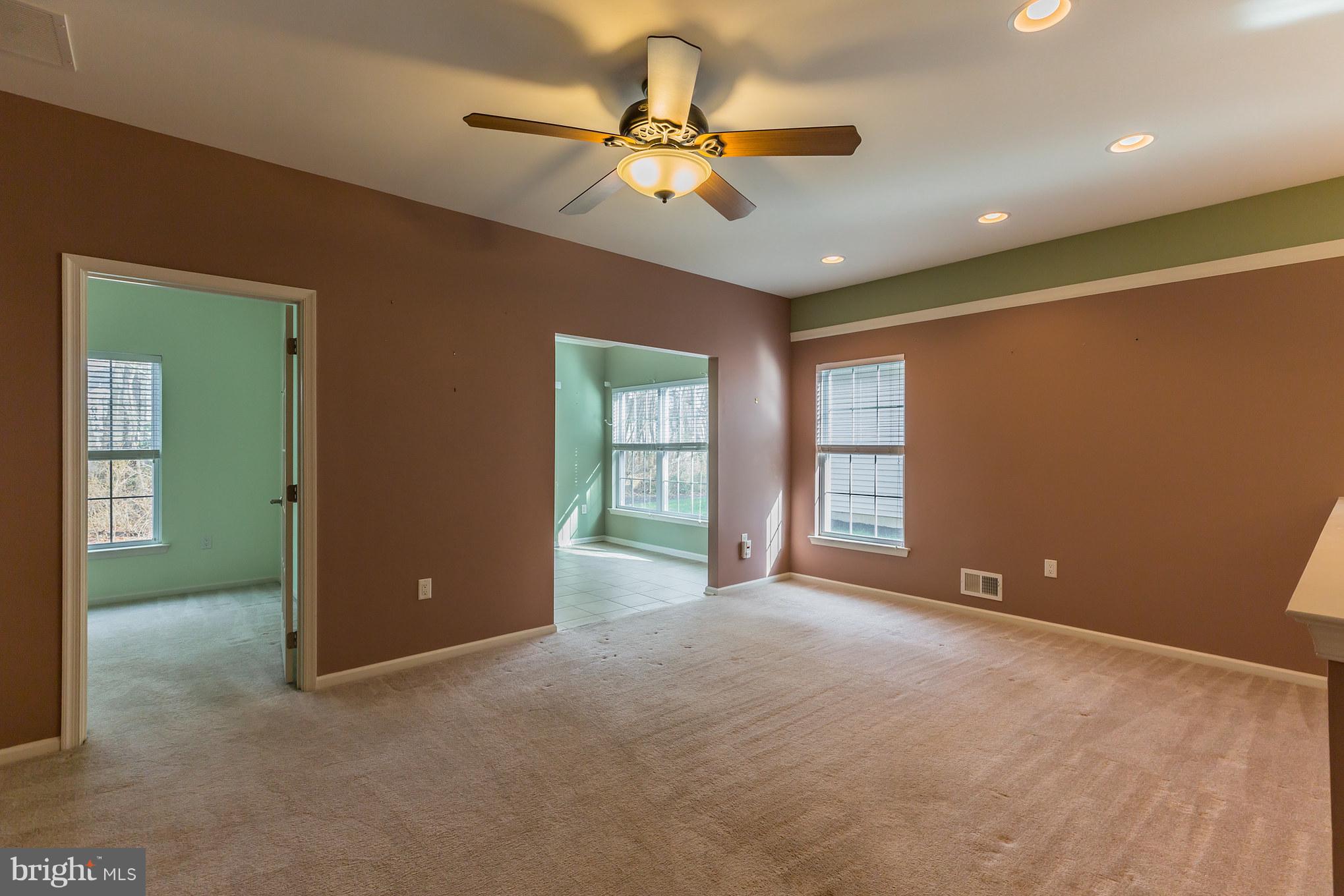 117 Whitall Road Glassboro, NJ 08028 - Photo 17 of 32 Breakfast Area