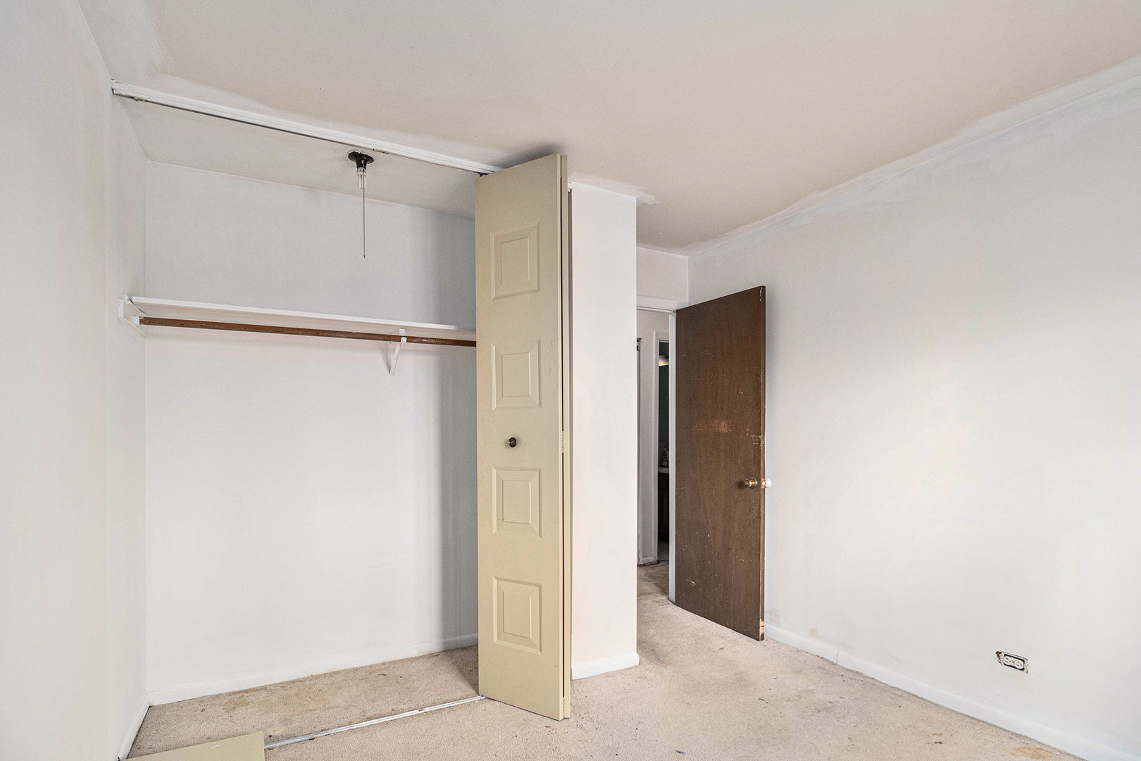 10 Oak Creek Drive, Unit 1020 Buffalo Grove, IL 60089 - Photo 7 of 16