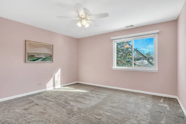 $229,000 | 5140 Coventry Lane, Unit 9A2, Gurnee, IL 60031