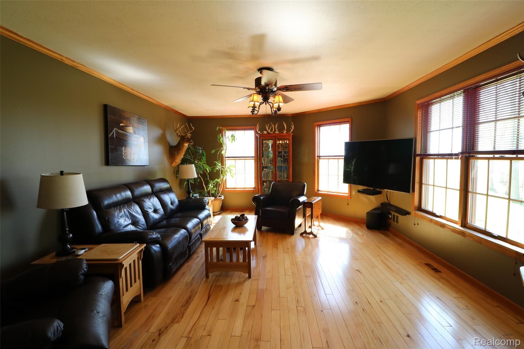 8193 Binden Road Silverwood, MI 48760 - Photo 16 of 38 IMG_9245.JPG