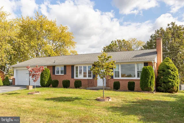 $414,999 | 204 Ridge Road, Winchester, VA 22602