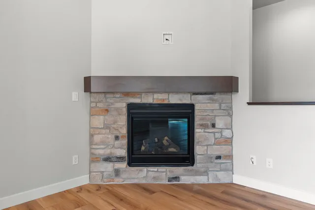 $399,900 | 1925 Creekwood Court, Manitowoc, WI 54220