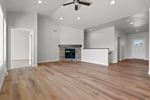 $399,900 | 1925 Creekwood Court, Manitowoc, WI 54220