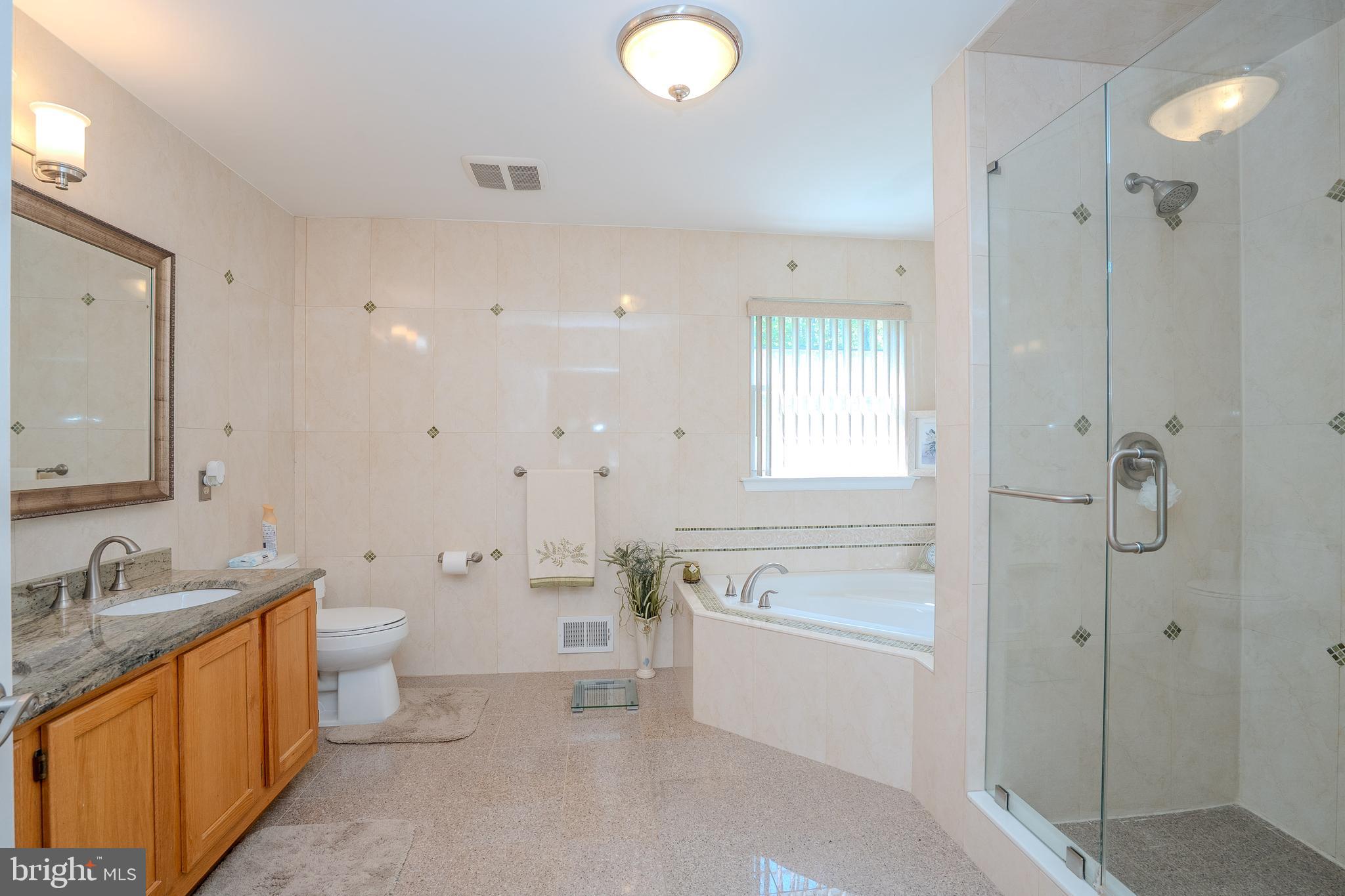 14 Revere Road Monmouth Junction, NJ 08852 - Photo 33 of 40