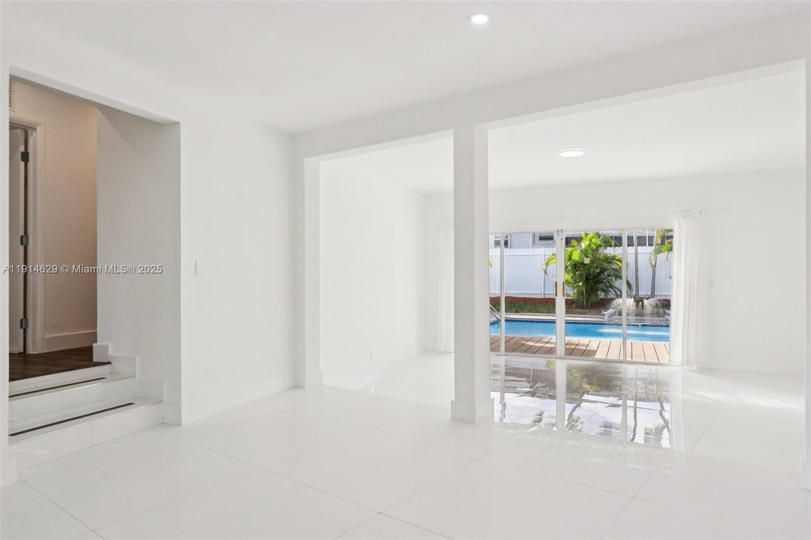 12630 Northeast Miami Place North Miami, FL 33161 - Photo 21 of 66