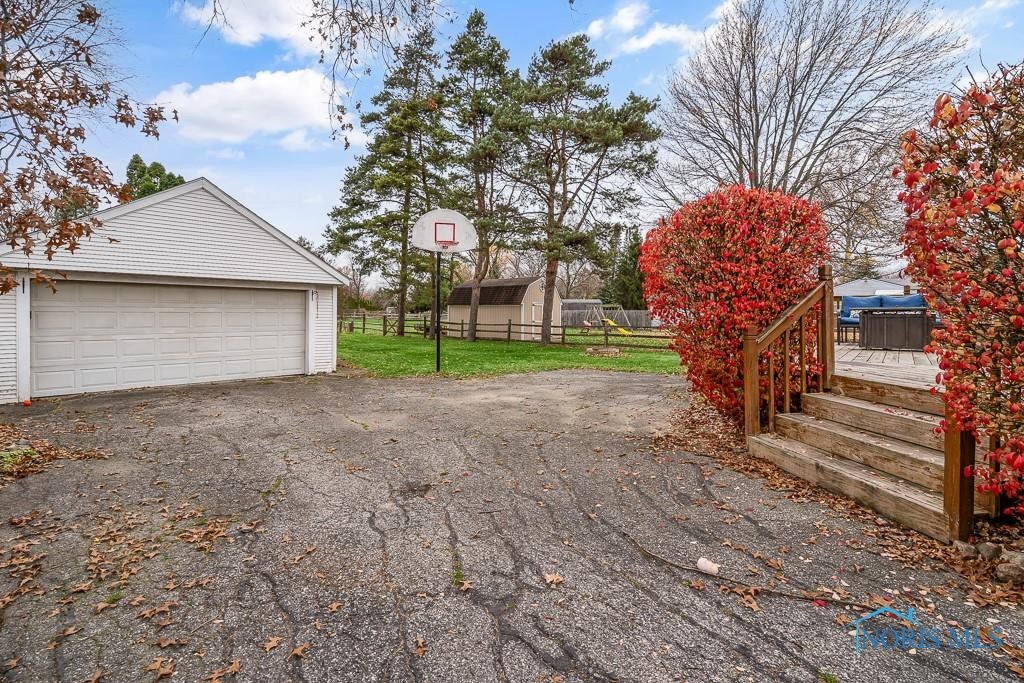 1639 Cass Road Maumee, OH 43537 - Photo 35 of 50 Gallery Image 35