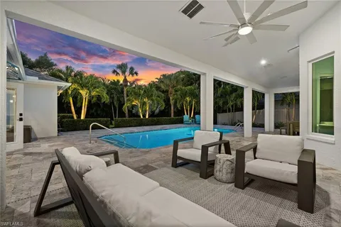 $1,999,000 | 1963 Bethany Place, Naples, FL 34109