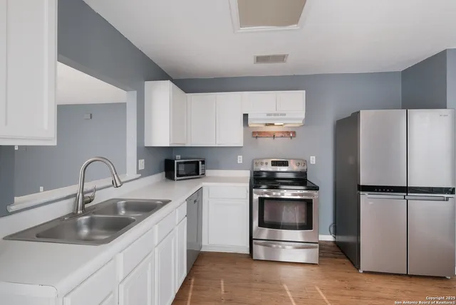 $199,000 | 2538 Kingswell Avenue, San Antonio, TX 78251